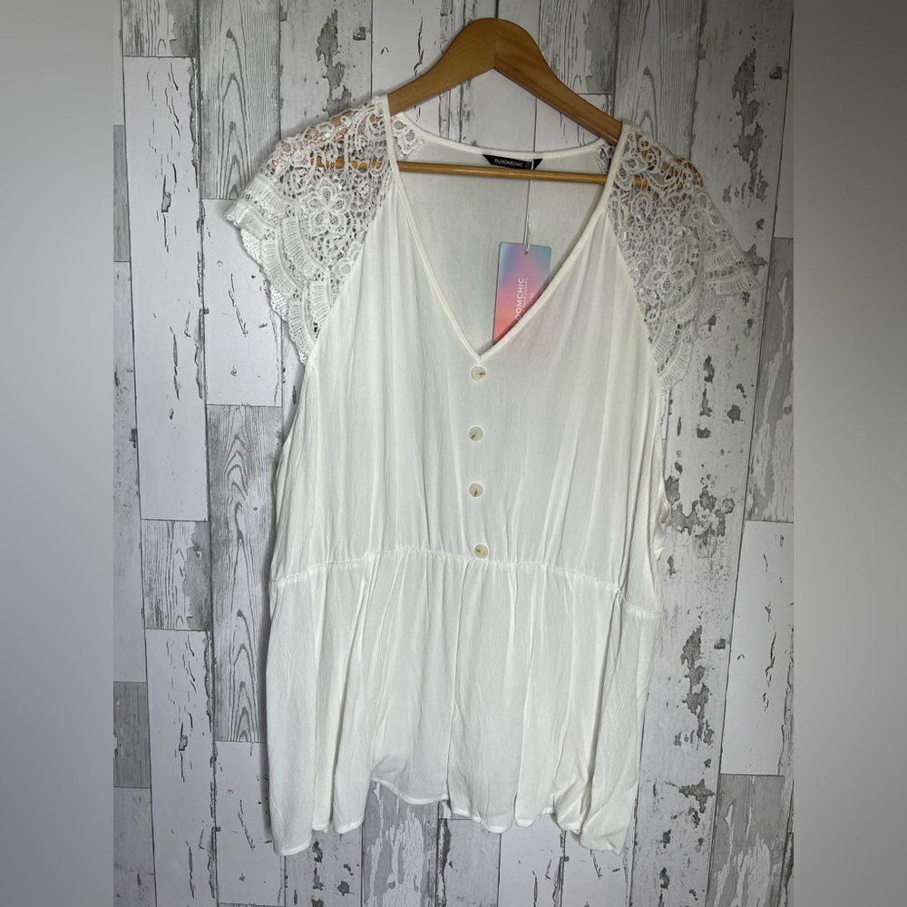 Bloom Chic Blouse Tunic Womens Lace Cap Sleeve Short Sleeve Mini White Sz 22 NWT